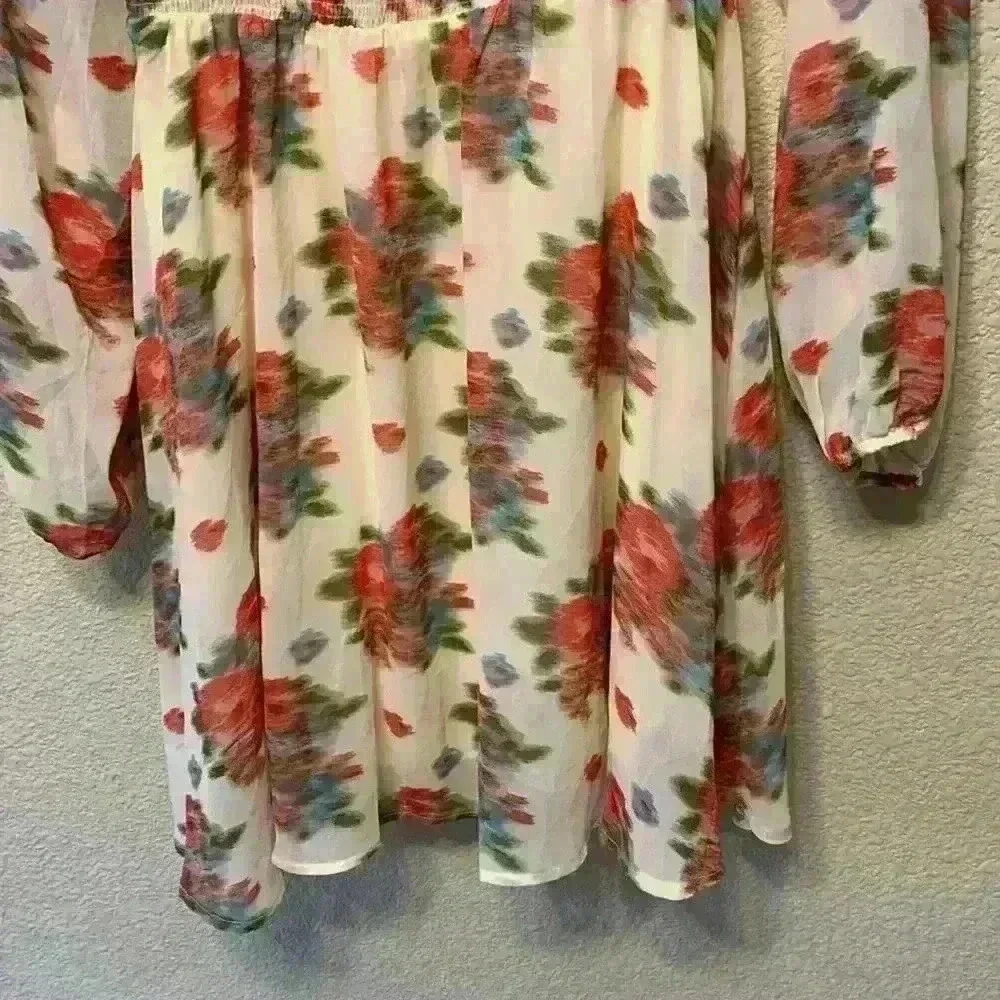 White floral smocked mini dress sz L summer wedding guest bridal shower feminine - Picture 3 of 9